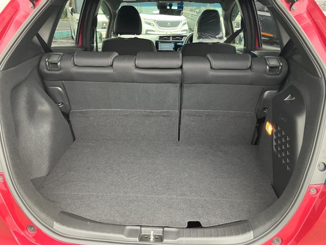 フィットハイブリッド S ホンダセンシング 4WD バックカメラ ETC オートライト 衝突被害軽減ブレーキ クルーズコントロール 車線逸脱警報 純正アルミ スマートキー 1年保証(16枚目)