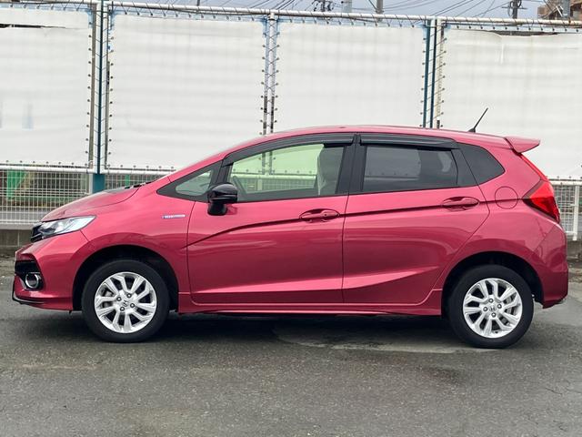 フィットハイブリッド S ホンダセンシング 4WD バックカメラ ETC オートライト 衝突被害軽減ブレーキ クルーズコントロール 車線逸脱警報 純正アルミ スマートキー 1年保証(23枚目)
