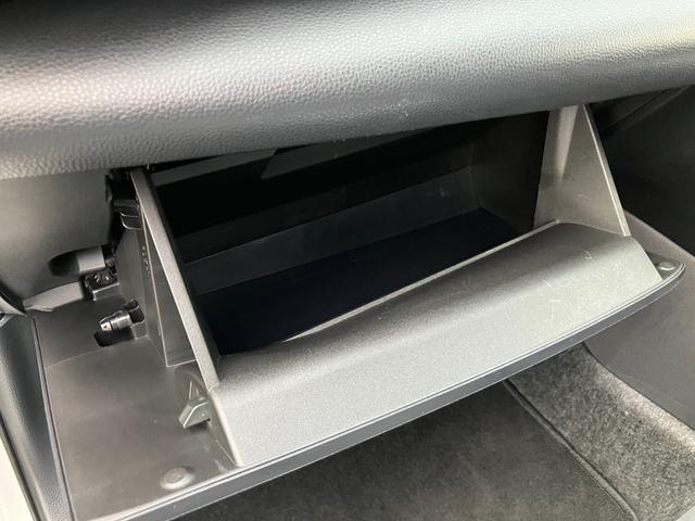 ヤリス ハイブリッドX(18枚目)