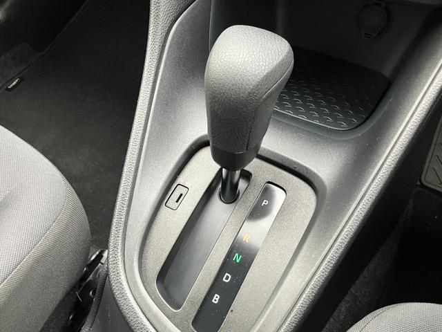 ヤリス ハイブリッドX(28枚目)