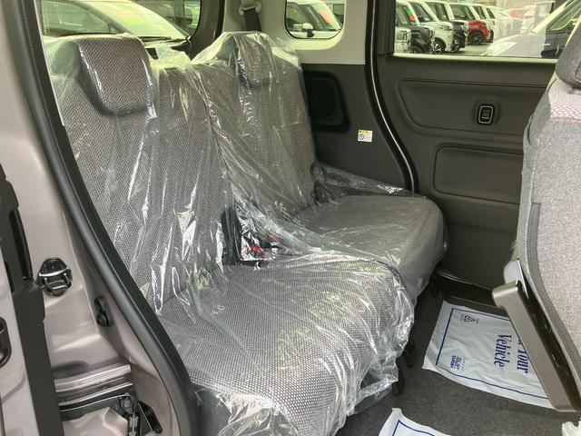 ワゴンＲスマイル クリームコーデ　４ＷＤ　届出済み未使用車　２トーンカラー　両側パワースライドドア　パーキングソナー　レーダークルーズコントロール　前席シートヒーター　ステアリングリモコン（16枚目）