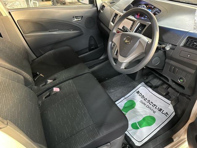 ムーヴ カスタム Xリミテッド 4WD プッシュスタート スマートキー ナビ ワンセグ バックカメラ(8枚目)