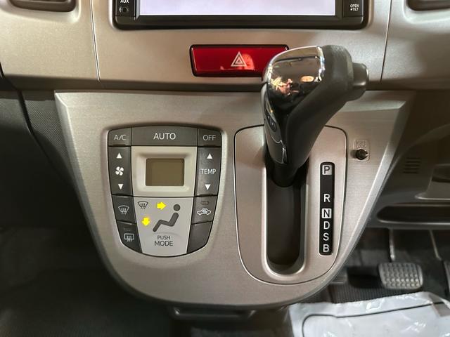 ムーヴ カスタム Xリミテッド 4WD プッシュスタート スマートキー ナビ ワンセグ バックカメラ(17枚目)