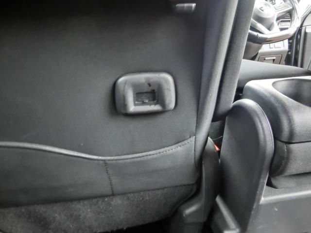 セレナ ハイウェイスター　Ｖセレクション　４ＷＤ（22枚目）