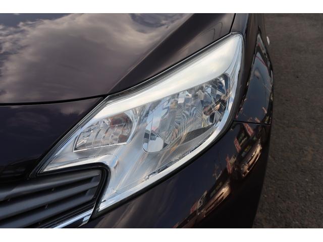 X ラジオデッキ AUX アイドリングストップ スマートキー スペアキー 電格ミラー 冬タイヤ 夏タイヤ車載 内装ツートン 1.3万キロ 修復歴なし タイミングチェーンエンジン 車検令和5年6月まで(15枚目)