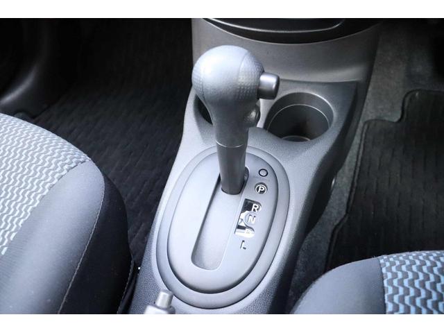 X ラジオデッキ AUX アイドリングストップ スマートキー スペアキー 電格ミラー 冬タイヤ 夏タイヤ車載 内装ツートン 1.3万キロ 修復歴なし タイミングチェーンエンジン 車検令和5年6月まで(34枚目)