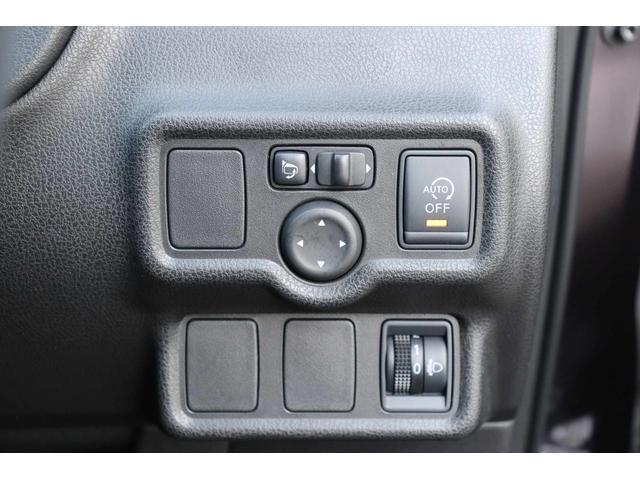 X ラジオデッキ AUX アイドリングストップ スマートキー スペアキー 電格ミラー 冬タイヤ 夏タイヤ車載 内装ツートン 1.3万キロ 修復歴なし タイミングチェーンエンジン 車検令和5年6月まで(36枚目)