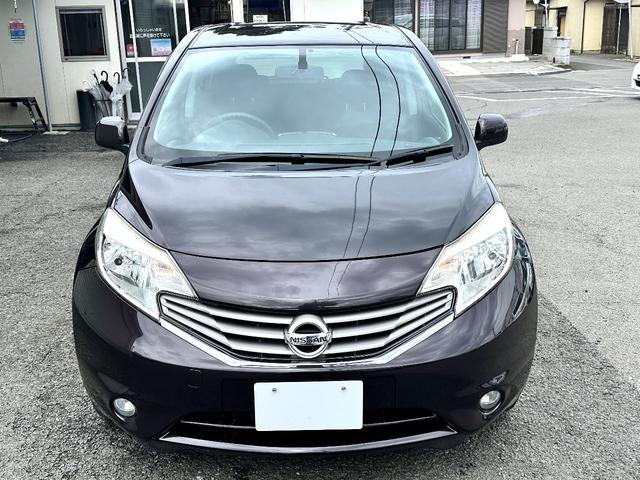 ノート Ｘ　ＤＩＧ－Ｓ　車検２年　１年保証　修復歴なし　禁煙車　ＥＴＣ　バックカメラ　ナビ　ＴＶ　アルミホイール　スマートキー　アイドリングストップ　電動格納ミラー　ＣＶＴ　盗難防止システム　衝突安全ボディ　ＡＢＳ（5枚目）
