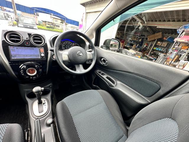 ノート Ｘ　ＤＩＧ－Ｓ　車検２年　１年保証　修復歴なし　禁煙車　ＥＴＣ　バックカメラ　ナビ　ＴＶ　アルミホイール　スマートキー　アイドリングストップ　電動格納ミラー　ＣＶＴ　盗難防止システム　衝突安全ボディ　ＡＢＳ（21枚目）