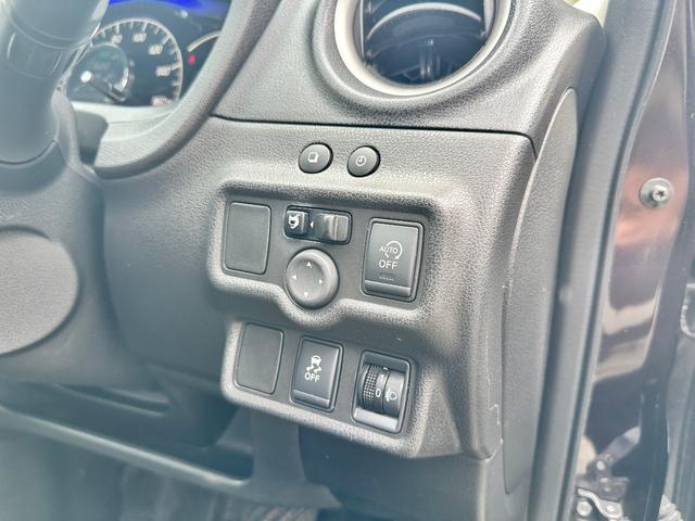 ノート Ｘ　ＤＩＧ－Ｓ　車検２年　１年保証　修復歴なし　禁煙車　ＥＴＣ　バックカメラ　ナビ　ＴＶ　アルミホイール　スマートキー　アイドリングストップ　電動格納ミラー　ＣＶＴ　盗難防止システム　衝突安全ボディ　ＡＢＳ（33枚目）