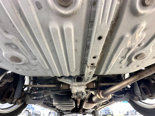 エスティマ ２．４アエラス　Ｇエディション　４ＷＤ　車検２年　１ヶ月保証　修復歴なし　禁煙車　ＥＴＣ　両側電動スライドドア　スマートキー　３列シート　ＣＶＴ　アルミ　盗難防止システム（48枚目）