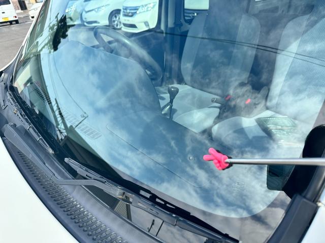 ハイゼットカーゴ ＤＸ　５速マニュアル　車検２年　４ＷＤ　１ヶ月保証　修復歴なし　両側スライドドア　エアコン　パワーステアリング　運転席エアバッグ（8枚目）