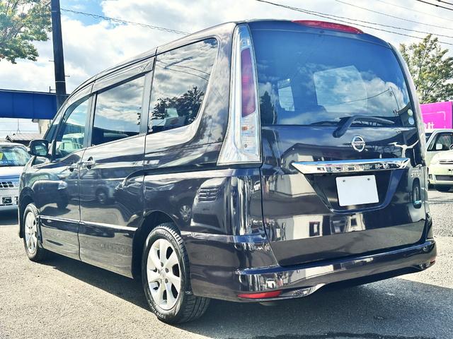 セレナ ハイウェイスター　車検２年　１ヶ月保証　修復歴なし　禁煙車　ナビ　ＴＶ　バックカメラ　ＥＴＣ　両側電動スライドドア　スマートキー　３列シート　ＣＶＴ　アルミ　盗難防止システム（3枚目）