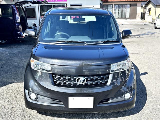 ｂＢ Ｚ　エアロパッケージ　車検２年　１ヶ月保証　修復歴なし　禁煙車　ＥＴＣ　ナビ　ＴＶ　アルミホイール　スマートキー　アイドリングストップ　電動格納ミラー　ＣＶＴ　盗難防止システム　衝突安全ボディ　ＡＢＳ（5枚目）