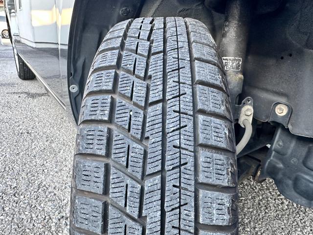 タント Ｌ　４ＷＤ　車検２年　１ヶ月保証　修復歴なし　禁煙車　スライドドア　キーレスエントリー　ベンチシート　ＡＴ　盗難防止システム　ＣＤ　アルミホイール　衝突安全ボディ　エアコン　パワーステアリング（14枚目）