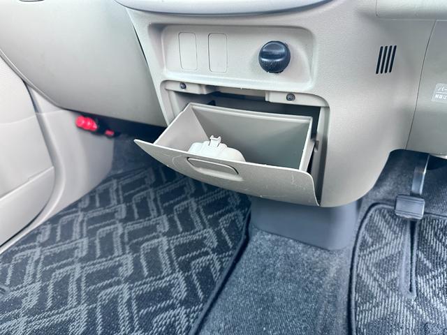 タント Ｌ　４ＷＤ　車検２年　１ヶ月保証　修復歴なし　禁煙車　スライドドア　キーレスエントリー　ベンチシート　ＡＴ　盗難防止システム　ＣＤ　アルミホイール　衝突安全ボディ　エアコン　パワーステアリング（23枚目）