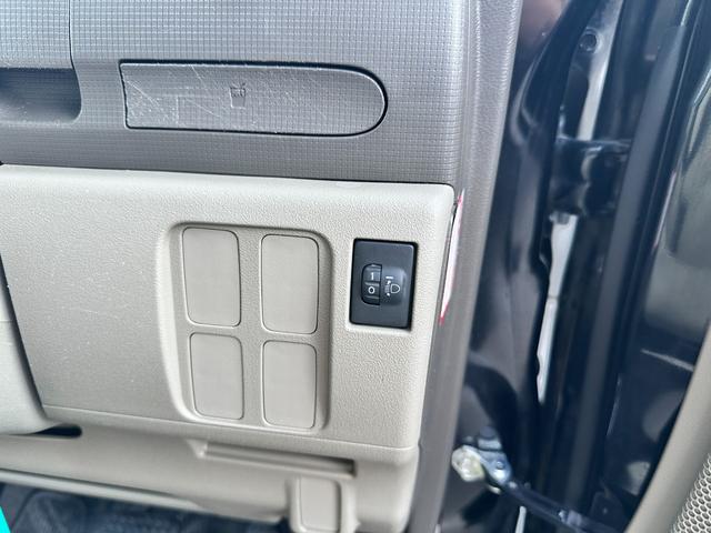 タント Ｌ　４ＷＤ　車検２年　１ヶ月保証　修復歴なし　禁煙車　スライドドア　キーレスエントリー　ベンチシート　ＡＴ　盗難防止システム　ＣＤ　アルミホイール　衝突安全ボディ　エアコン　パワーステアリング（29枚目）