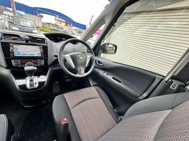 セレナ ハイウェイスター S-ハイブリッド 車検2年 1年保証 修復歴なし 禁煙車 ナビ TV ETC 左側電動スライドドア スマートキー 3列シート CVT アルミ 盗難防止システム(21枚目)