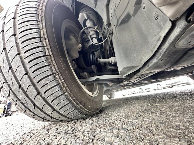 セレナ ハイウェイスター S-ハイブリッド 車検2年 1年保証 修復歴なし 禁煙車 ナビ TV ETC 左側電動スライドドア スマートキー 3列シート CVT アルミ 盗難防止システム(51枚目)