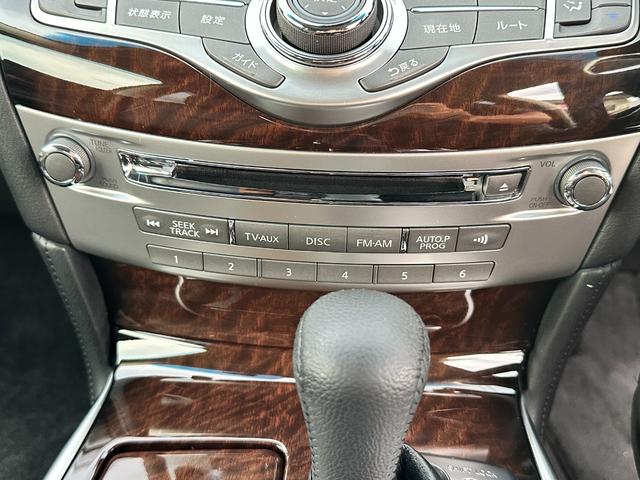 NISSAN FUGA HYBRID BASE GRADE