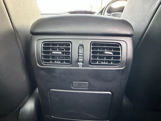 NISSAN FUGA HYBRID BASE GRADE