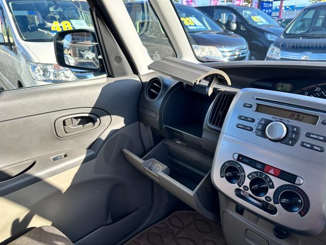 タント Ｘスペシャル　車検２年　１ヶ月保証　修復歴なし　禁煙車　左側スライドドア　スマートエントリー　ベンチシート　ＡＴ　盗難防止システム　衝突安全ボディ　エアコン　パワーステアリング（19枚目）