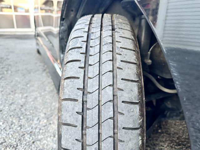 ソリオ Ｘ　車検２年　１ヶ月保証　修復歴なし　禁煙車　片側パワースライドドア　スマートキー　ベンチシート　ＡＴ　盗難防止システム　ＣＤ　アルミホイール　衝突安全ボディ　エアコン　パワーステアリング（15枚目）