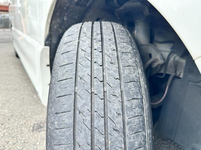 セレナ ハイウェイスター　車検２年　１ヶ月保証　修復歴なし　禁煙車　ナビ　ＴＶ　バックカメラ　ＥＴＣ　両側電動スライドドア　スマートキー　３列シート　ＣＶＴ　アルミ　盗難防止システム（15枚目）