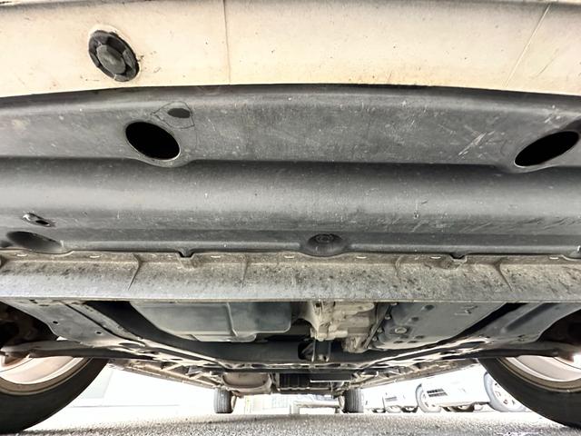 セレナ ハイウェイスター　車検２年　１ヶ月保証　修復歴なし　禁煙車　ナビ　ＴＶ　バックカメラ　ＥＴＣ　両側電動スライドドア　スマートキー　３列シート　ＣＶＴ　アルミ　盗難防止システム（49枚目）