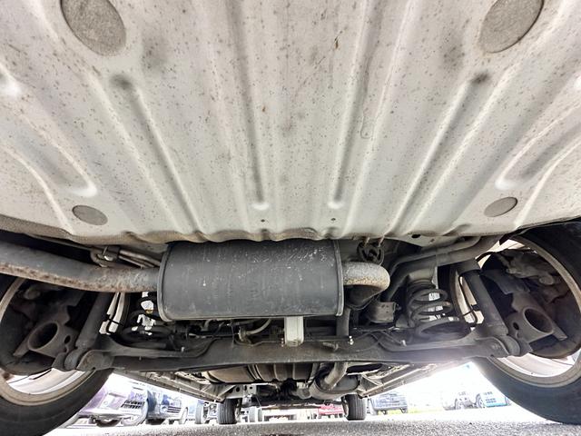 セレナ ハイウェイスター　車検２年　１ヶ月保証　修復歴なし　禁煙車　ナビ　ＴＶ　バックカメラ　ＥＴＣ　両側電動スライドドア　スマートキー　３列シート　ＣＶＴ　アルミ　盗難防止システム（50枚目）