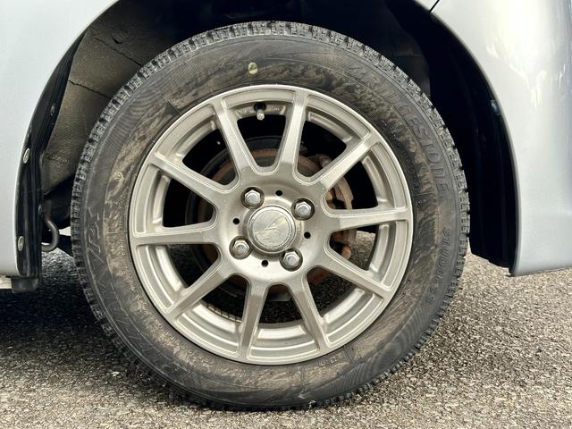 ミライース Ｘｆ　４ＷＤ　車検２年　１年保証　修復歴なし　禁煙車　キーレスキー　アイドリングストップ　ＣＶＴ　盗難防止システム　ＡＢＳ　ＣＤ　衝突安全ボディ　エアコン　パワステ（13枚目）