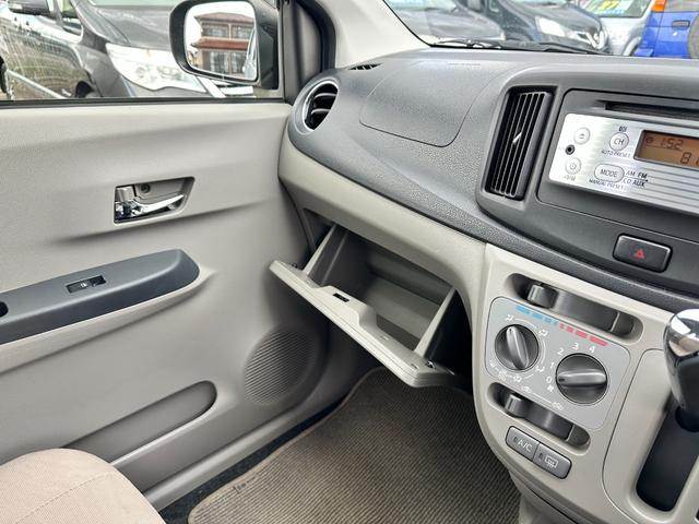 ミライース Ｘｆ　４ＷＤ　車検２年　１年保証　修復歴なし　禁煙車　キーレスキー　アイドリングストップ　ＣＶＴ　盗難防止システム　ＡＢＳ　ＣＤ　衝突安全ボディ　エアコン　パワステ（18枚目）