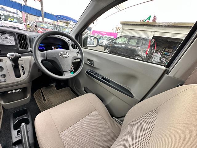 ミライース Ｘｆ　４ＷＤ　車検２年　１年保証　修復歴なし　禁煙車　キーレスキー　アイドリングストップ　ＣＶＴ　盗難防止システム　ＡＢＳ　ＣＤ　衝突安全ボディ　エアコン　パワステ（20枚目）