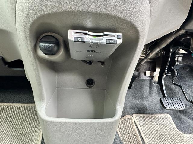 ミライース Ｘｆ　４ＷＤ　車検２年　１年保証　修復歴なし　禁煙車　キーレスキー　アイドリングストップ　ＣＶＴ　盗難防止システム　ＡＢＳ　ＣＤ　衝突安全ボディ　エアコン　パワステ（23枚目）