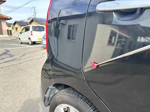 ムーヴ Ｘ　車検２年　１年保証　修復歴なし　キーレスキー　電動格納ミラー　ベンチシート　ＣＶＴ　盗難防止システム　ＡＢＳ　アルミホイール　衝突安全ボディ　エアコン（12枚目）