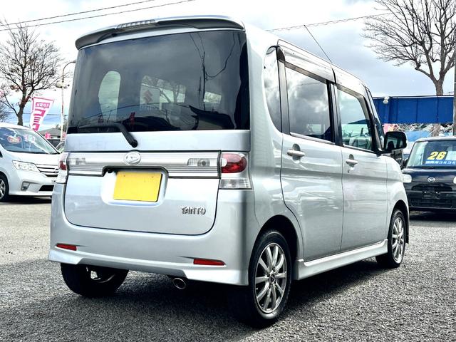 タント カスタムＲＳ　４ＷＤ　車検２年　ターボ　１ヶ月保証　修復歴なし　禁煙車　左側電動スライドドア　スマートエントリー　ベンチシート　ＡＴ　盗難防止システム　衝突安全ボディ　エアコン　パワーステアリング（4枚目）