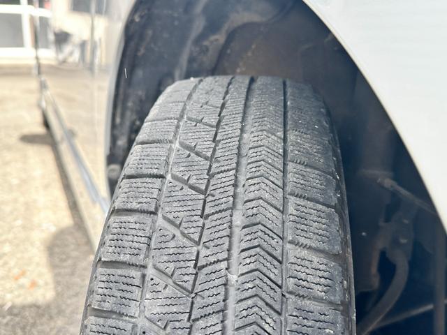 タント カスタムＲＳ　４ＷＤ　車検２年　ターボ　１ヶ月保証　修復歴なし　禁煙車　左側電動スライドドア　スマートエントリー　ベンチシート　ＡＴ　盗難防止システム　衝突安全ボディ　エアコン　パワーステアリング（15枚目）