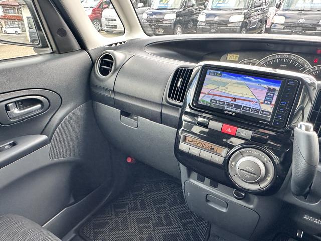 タント カスタムＲＳ　４ＷＤ　車検２年　ターボ　１ヶ月保証　修復歴なし　禁煙車　左側電動スライドドア　スマートエントリー　ベンチシート　ＡＴ　盗難防止システム　衝突安全ボディ　エアコン　パワーステアリング（19枚目）