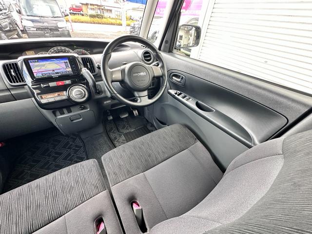 タント カスタムＲＳ　４ＷＤ　車検２年　ターボ　１ヶ月保証　修復歴なし　禁煙車　左側電動スライドドア　スマートエントリー　ベンチシート　ＡＴ　盗難防止システム　衝突安全ボディ　エアコン　パワーステアリング（21枚目）