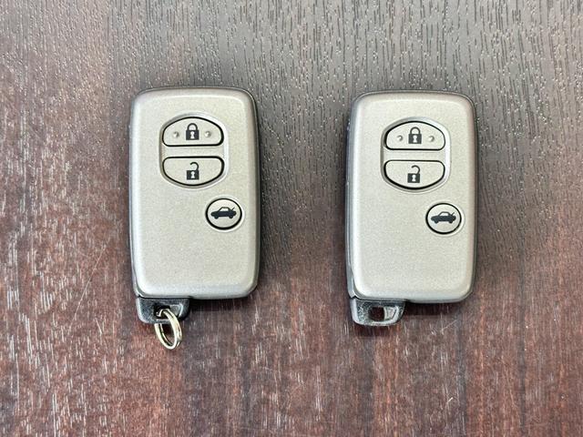 マークＸ ２５０Ｇ　Ｆパッケージスマートエディション　車検２年　１ヶ月保証　ＥＴＣ　ナビ　ＴＶ　衝突被害軽減システム　アルミ　スマートキー　電動格納ミラー　ＣＶＴ　盗難防止システム　衝突安全ボディ　ＡＢＳ（51枚目）