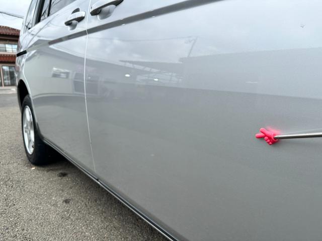 オンライン予約を是非ご活用ください！　店舗内はギュウギュウに車が詰まっているので、先にご予約いただけると、広い場所で見やすいように準備いたします。