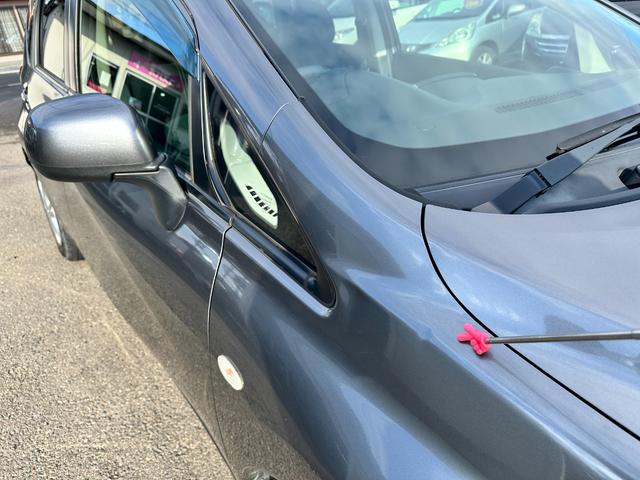 ノート 車検2年 1年保証 修復歴なし ナビ TV スマートキー アイドリングストップ 電動格納ミラー CVT 盗難防止システム 衝突安全ボディ ABS(10枚目)