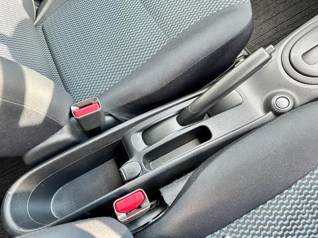 ノート 車検2年 1年保証 修復歴なし ナビ TV スマートキー アイドリングストップ 電動格納ミラー CVT 盗難防止システム 衝突安全ボディ ABS(26枚目)