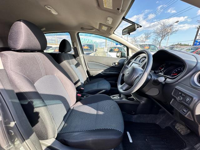 ノート 車検2年 1年保証 修復歴なし ナビ TV スマートキー アイドリングストップ 電動格納ミラー CVT 盗難防止システム 衝突安全ボディ ABS(29枚目)