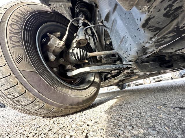 ノート 車検2年 1年保証 修復歴なし ナビ TV スマートキー アイドリングストップ 電動格納ミラー CVT 盗難防止システム 衝突安全ボディ ABS(40枚目)