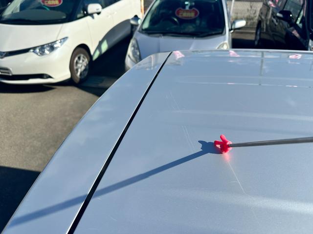 アルト ＥＩＩ　５速マニュアル　車検２年　１ヶ月保証　修復歴なし　禁煙車　キーレスキー　盗難防止システム　ＡＢＳ　衝突安全ボディ　エアコン（8枚目）