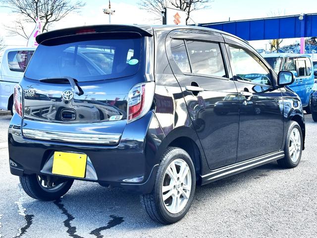 ピクシスエポック 4WD 車検2年 1年保証 修復歴なし 禁煙車 キーレスキー アイドリングストップ CVT 盗難防止システム ABS CD 衝突安全ボディ エアコン パワステ(4枚目)