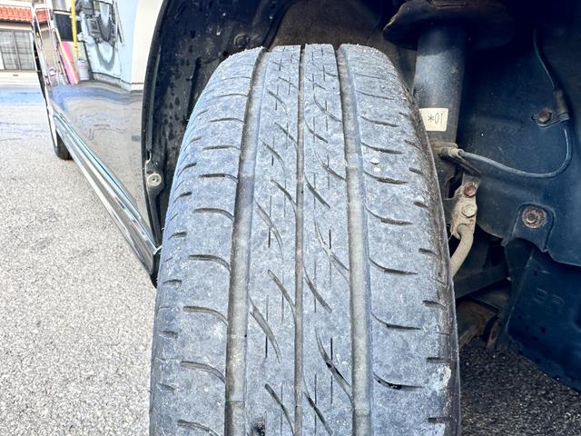 ピクシスエポック 4WD 車検2年 1年保証 修復歴なし 禁煙車 キーレスキー アイドリングストップ CVT 盗難防止システム ABS CD 衝突安全ボディ エアコン パワステ(15枚目)