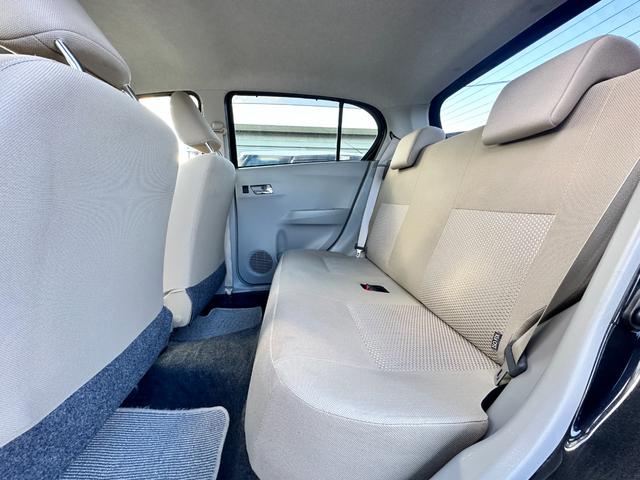 ピクシスエポック 4WD 車検2年 1年保証 修復歴なし 禁煙車 キーレスキー アイドリングストップ CVT 盗難防止システム ABS CD 衝突安全ボディ エアコン パワステ(32枚目)