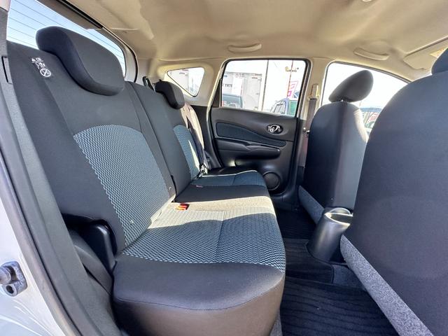 ノート Ｘ　車検２年　１年保証　修復歴なし　禁煙車　ナビ　ＴＶ　スマートキー　アイドリングストップ　電動格納ミラー　ＣＶＴ　盗難防止システム　衝突安全ボディ　ＡＢＳ（37枚目）